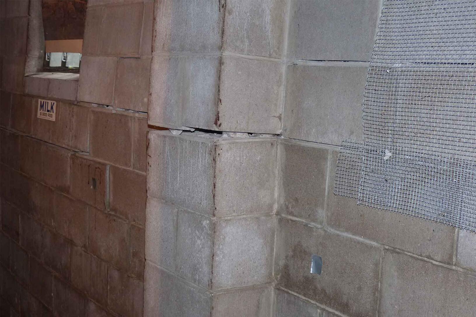 66a00fdcdd2a8WallCracks